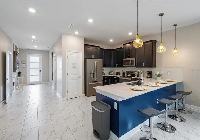 4th image of 870 Drop Shot Dr, Davenport, FL 33896 | MLS# O6326734