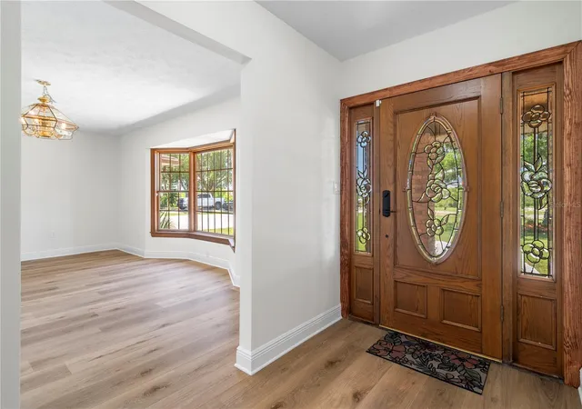 3rd image of 404 Dickman Dr Sw, Ruskin, FL 33570 | MLS# TB8406999