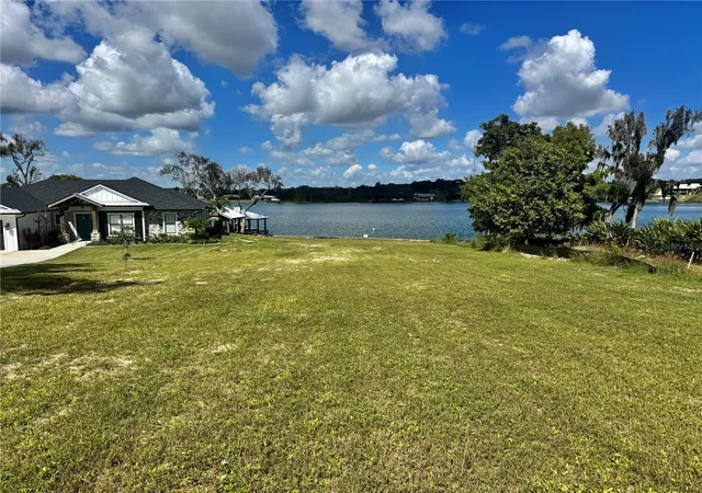 1st image of 1232 Cr 17 Rd N, Lake Placid, FL 33852 | MLS# L4954448