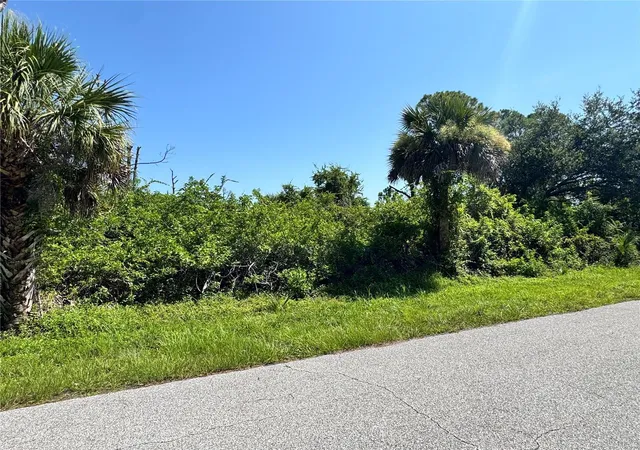 Photo 3 of Sale Pending at 12420 Sunniland Ave, Port Charlotte, FL 33981 | MLS# C7512405 | Listing updated on 2026-10-08