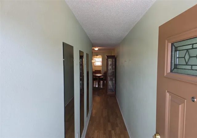 Listing Photo 4 - Condo for sale in building located at 5603 80Th St N, ST PETERSBURG, FL 33709 - Unit #410