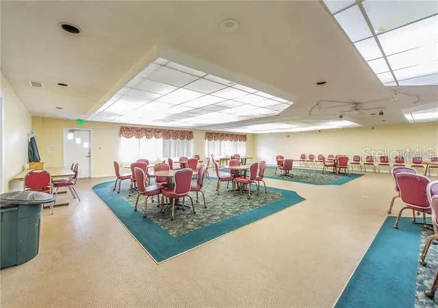 2nd image of 5603 80Th St N, Saint Petersburg, FL 33709