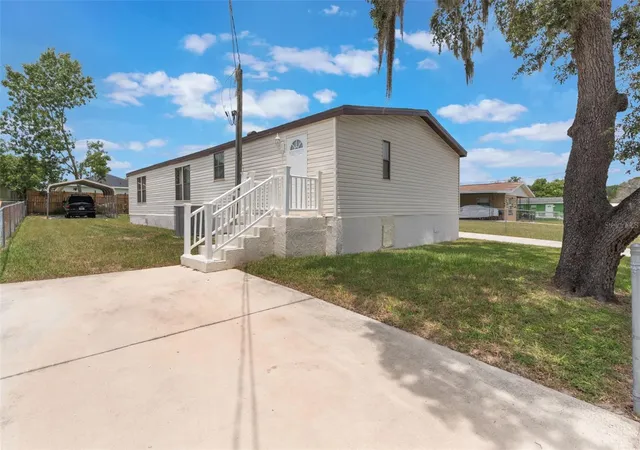 Homes for sale in Lake Wales, FL | 127 E Northside Dr, Lake Wales, FL 33853 | MLS# O6327590