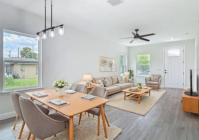 Photo 3 of Single family home for sale at 2445 Dolarway St, Sanford, FL 32771 | MLS# O6327593 | Listing updated on 2026-07-18