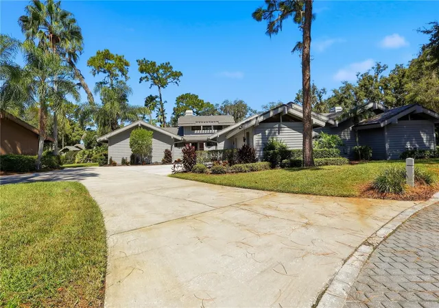 Photo 3 of Single family home for sale at 5355 Cobblestone Ct, Wesley Chapel, FL 33543 | MLS# TB8407739 | Listing updated on 2026-10-05