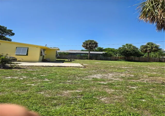 2nd image of 239 Ne 18th Ave, Pompano Beach, FL 33060 | MLS# TB8407902