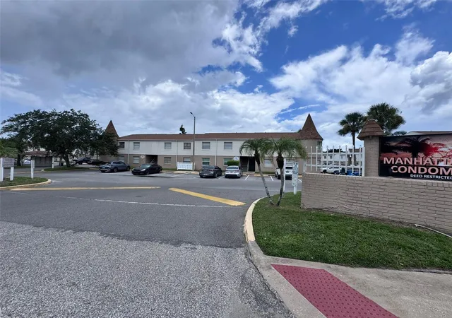 5th image of 7210 N Manhattan Ave, Tampa, FL 33614