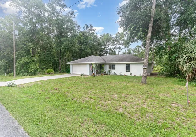 Photo 3 of Single family home for sale at 3618 E Maxwell Pl, Inverness, FL 34453 | MLS# TB8408070 | Listing updated on 2026-10-01