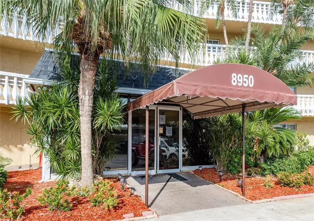2nd image of 8950 Park Blvd #702, Seminole, FL 33777 | MLS# TB8408834