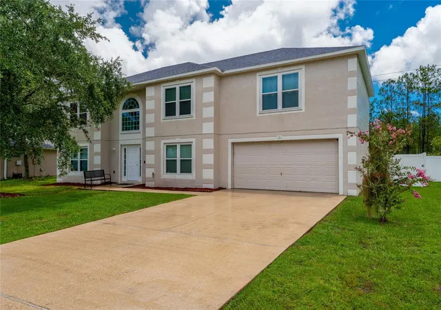 Photo 1 of Single family home for sale at 11 Zircon Ct, Palm Coast, FL 32164 | MLS# FC311305 | Listing updated on 2026-10-03