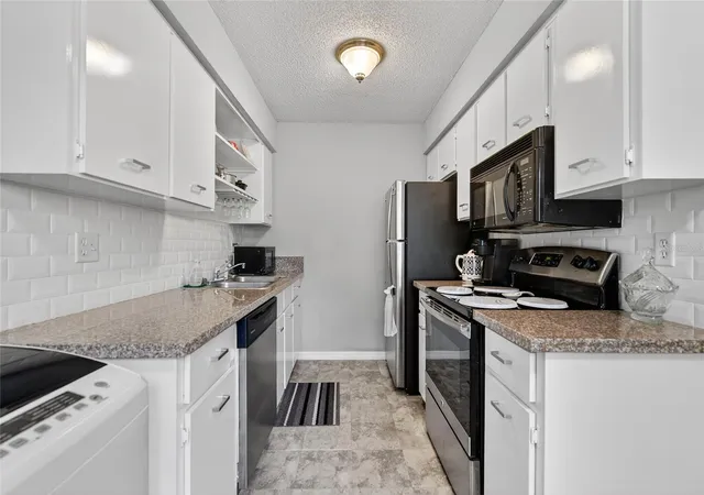 Homes for sale in Holly Hill, FL | 840 Center Ave #390, Holly Hill, FL 32117 | MLS# V4943896
