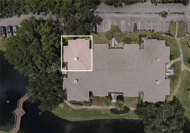 Listing Photo 2 - Condo for sale in building located at 10263 Gandy Blvd N, St. Petersburg, FL 33702 - Unit #2405