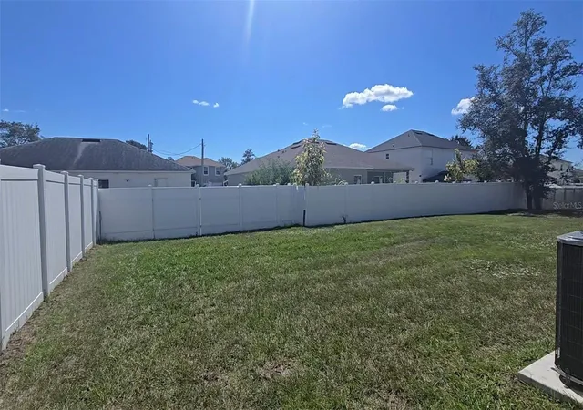 Photo 2 of Single family home for sale at 410 Danube Dr, Kissimmee, FL 34759 | MLS# C7512634 | Listing updated on 2026-10-20