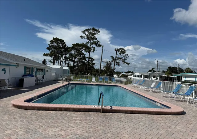 Photo 4 of Land for sale at 231 Inner Dr E, Venice, FL 34285 | MLS# N6139791 | Listing updated on 2026-09-13