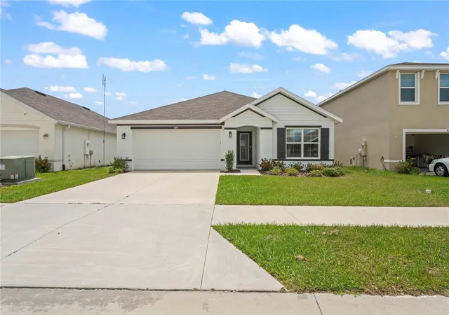 3rd image of 4041 Autumn Amber, Spring Hill, FL 34609 | MLS# W7877519