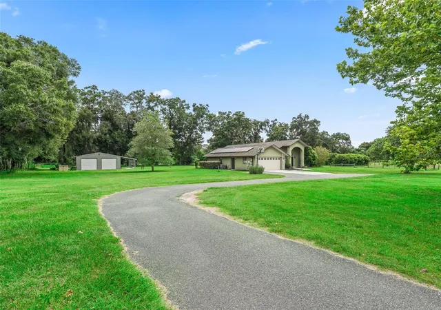 5th image of 1975 Se 150Th St, Summerfield, FL 34491 | MLS# OM706008