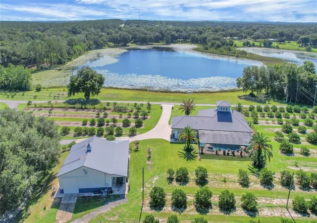 Homes for sale in Weirsdale, FL | 16982 Se Hwy 42, Weirsdale, FL 32195 | MLS# G5099886