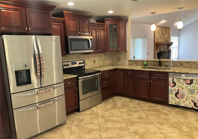 5th image of 4273 Stafford Dr, Winter Haven, FL 33880 | MLS# P4935622