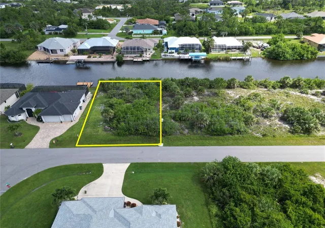 Photo 1 of Land for sale at 15120 Hennipen Cir, Port Charlotte, FL 33981 | MLS# D6143166 | Listing updated on 2026-07-17