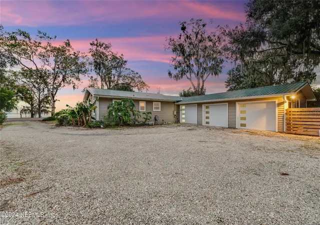 Homes for sale in Elkton, FL | 1711 County Road 13 S, Elkton, FL 32033 | MLS# FC311378
