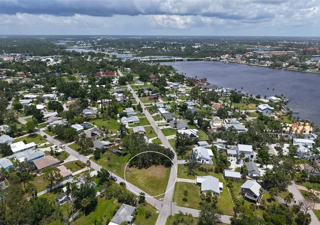 1st image of 513 Pine Rd, Nokomis, FL 34275 | MLS# A4659752