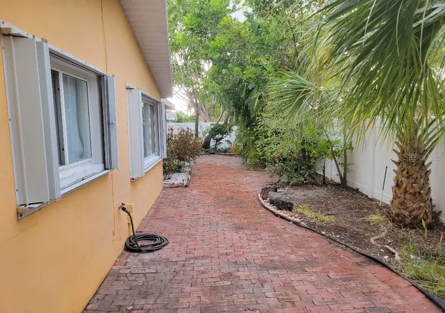 Homes for sale in St Pete Beach, FL | 315 S Tessier Dr, St Pete Beach, FL 33706 | MLS# TB8410465