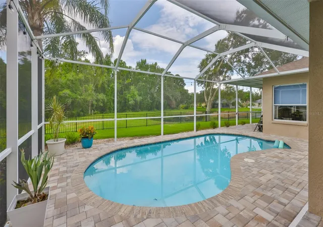 3rd image of 8613 Herons Cove Pl, Tampa, FL 33647 | MLS# TB8410546