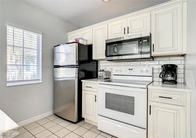 Homes for sale in Kissimmee, FL | 2211 San Vittorino Cir #102, Kissimmee, FL 34741 | MLS# O6330018