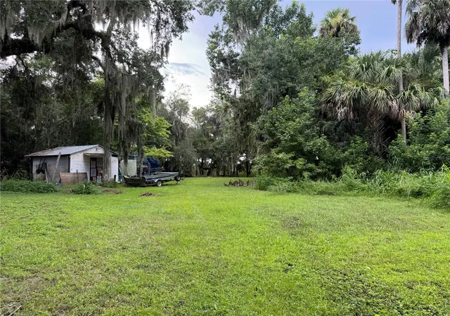 6th image of 1530 Swamp Ln, Geneva, FL 32732 | MLS# O6330060