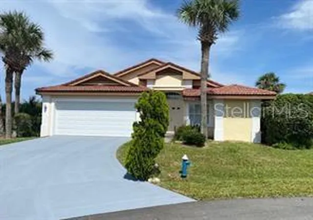 1st image of 30 San Rafael Ct, Palm Coast, FL 32137 | MLS# FC311433
