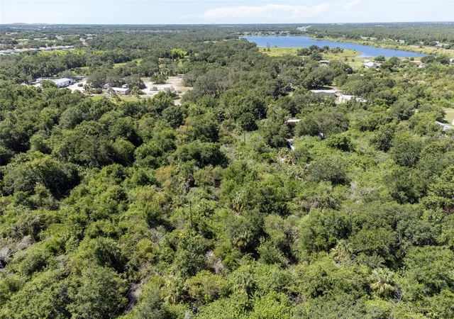 3rd image of 12020 Bullfrog Creek Rd, Gibsonton, FL 33534 | MLS# TB8410883