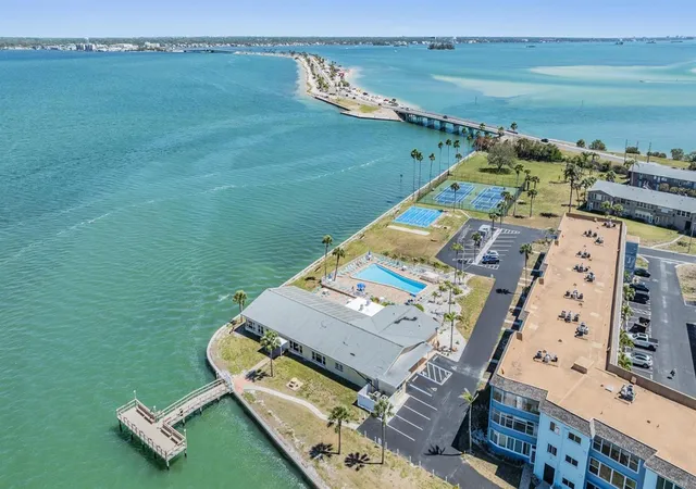 5th image of 7 Dunoon Pl #304, Dunedin, FL 34698 | MLS# TB8410948