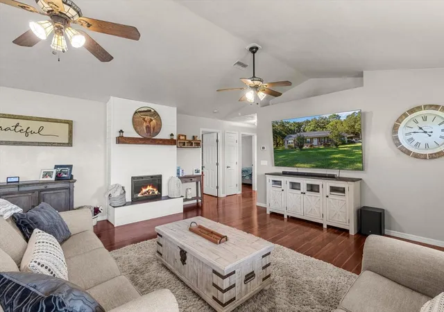 Homes for sale in Williston, FL | 2830 Ne 180Th Ave, Williston, FL 32696 | MLS# TB8410968