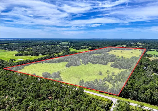 Photo 1 of Sale Pending at 20089 Ayers Rd, Brooksville, FL 34604 | MLS# W7877630 | Listing updated on 2026-08-13