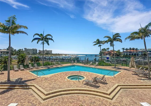 Homes for sale in St Petersburg, FL | 1090 Pinellas Bayway, St Petersburg, FL 33715 | Houzeo