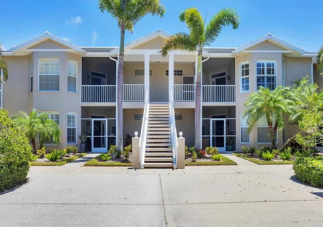2nd image of 119 Woodbridge Dr #102, Venice, FL 34293 | MLS# N6139880
