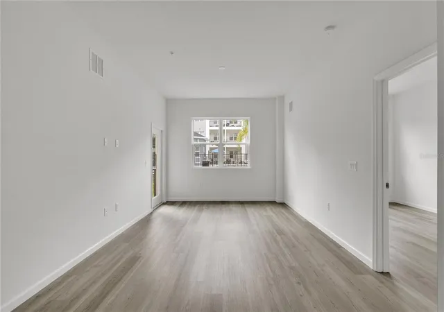 Listing Photo 5 - Condo for sale in building located at 1230 Southstation Pl, ORLANDO, FL 32809 - Unit #105