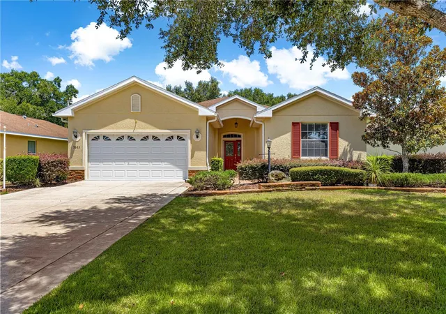 Photo 2 of Single family home for sale at 9365 Sw 94th Loop, Ocala, FL 34481 | MLS# NS1085595 | Listing updated on 2026-09-25