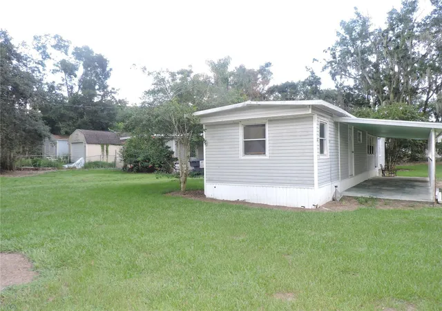 Photo 3 of Manufactured home for sale at 2530 Snapping Turtle Dr, Lake Wales, FL 33898 | MLS# K4903023 | Listing updated on 2026-07-24