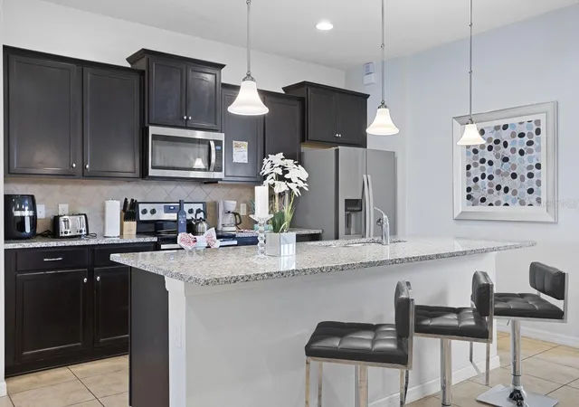 Photo 2 of Single family home for sale at 1724 Lima Ave, Kissimmee, FL 34747 | MLS# O6331125 | Listing updated on 2026-10-08
