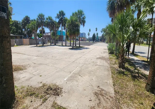 2nd image of E International Speedway Blvd, Daytona Beach, FL 32118 | MLS# O6331127