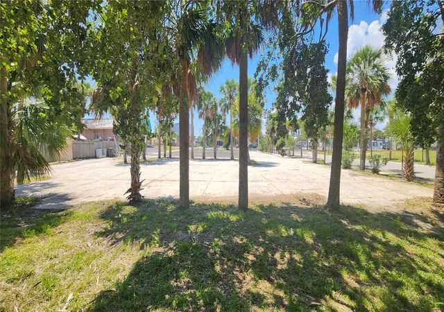 Photo 3 of Land for sale at E International Speedway Blvd, Daytona Beach, FL 32118 | MLS# O6331127 | Listing updated on 2026-10-04