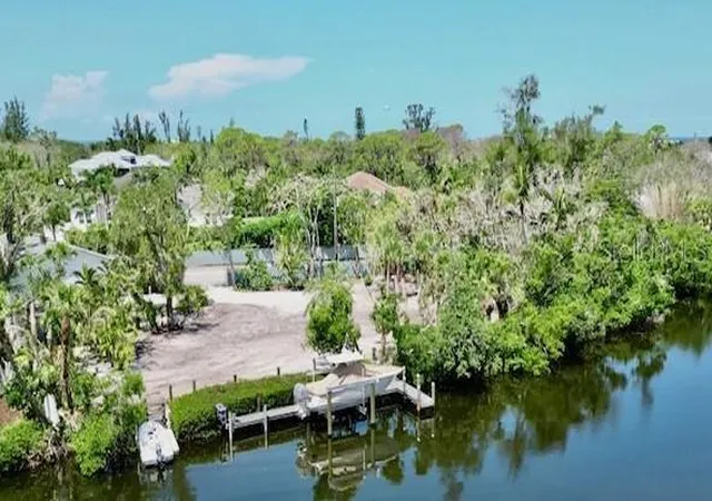 Land for sale at 7233 Midnight Pass Rd, Sarasota, FL 34242 | MLS# A4660300