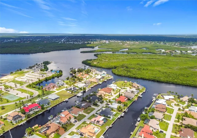 Photo 81 of Single family home for sale at 134 Seville Pl Sw, Port Charlotte, FL 33952 | MLS# C7512909 | Listing updated on 2026-04-06