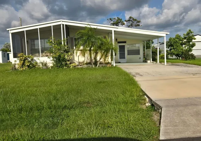 Homes for sale in Englewood, FL | 1363 Seagull Dr, Englewood, FL 34224 | MLS# D6143234