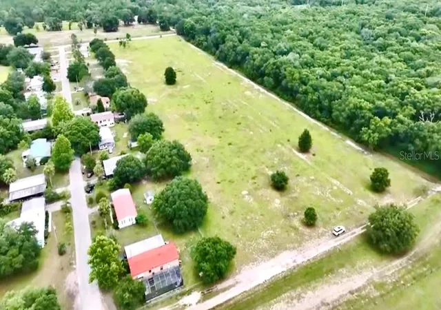 Photo 1 of Land for sale at 122 125 Miller St, Pomona Park, FL 32181 | MLS# V4944042 | Listing updated on 2026-08-25