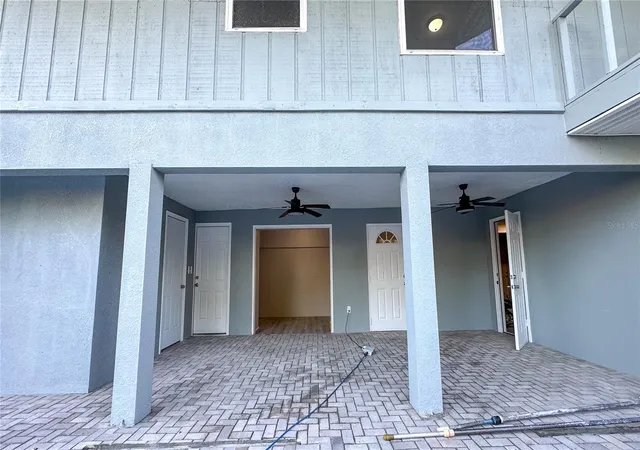 Homes for sale in Lake Panasoffkee, FL | 1118 Cr 440, Lake Panasoffkee, FL 33538 | MLS# OM706488