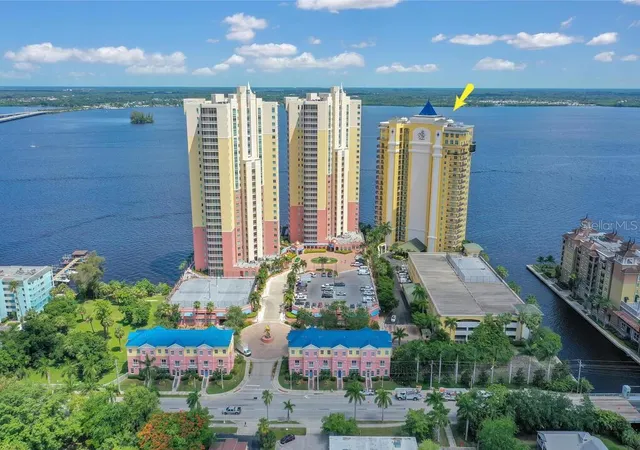 3rd image of 2797 1St St #1605, Fort Myers, FL 33916 | MLS# C7512936