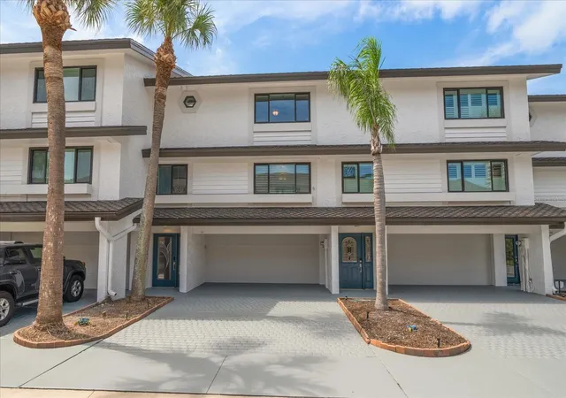 Photo 1 of Townhouse for sale at 119 Marina Del Rey Ct, Clearwater Beach, FL 33767 | MLS# TB8412119 | Listing updated on 2026-09-22