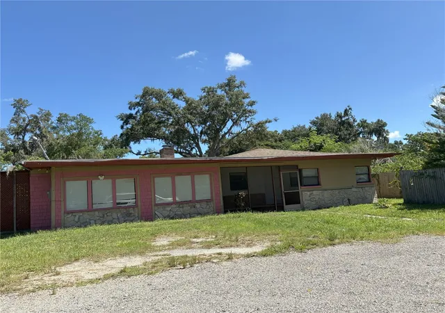 2nd image of 3016 Bloomingdale Ave, Valrico, FL 33596 | MLS# TB8412167